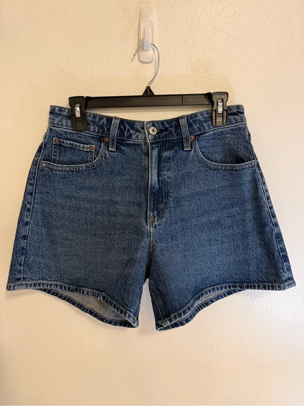 Abercrombie Curve Love High Rise Dad Shorts